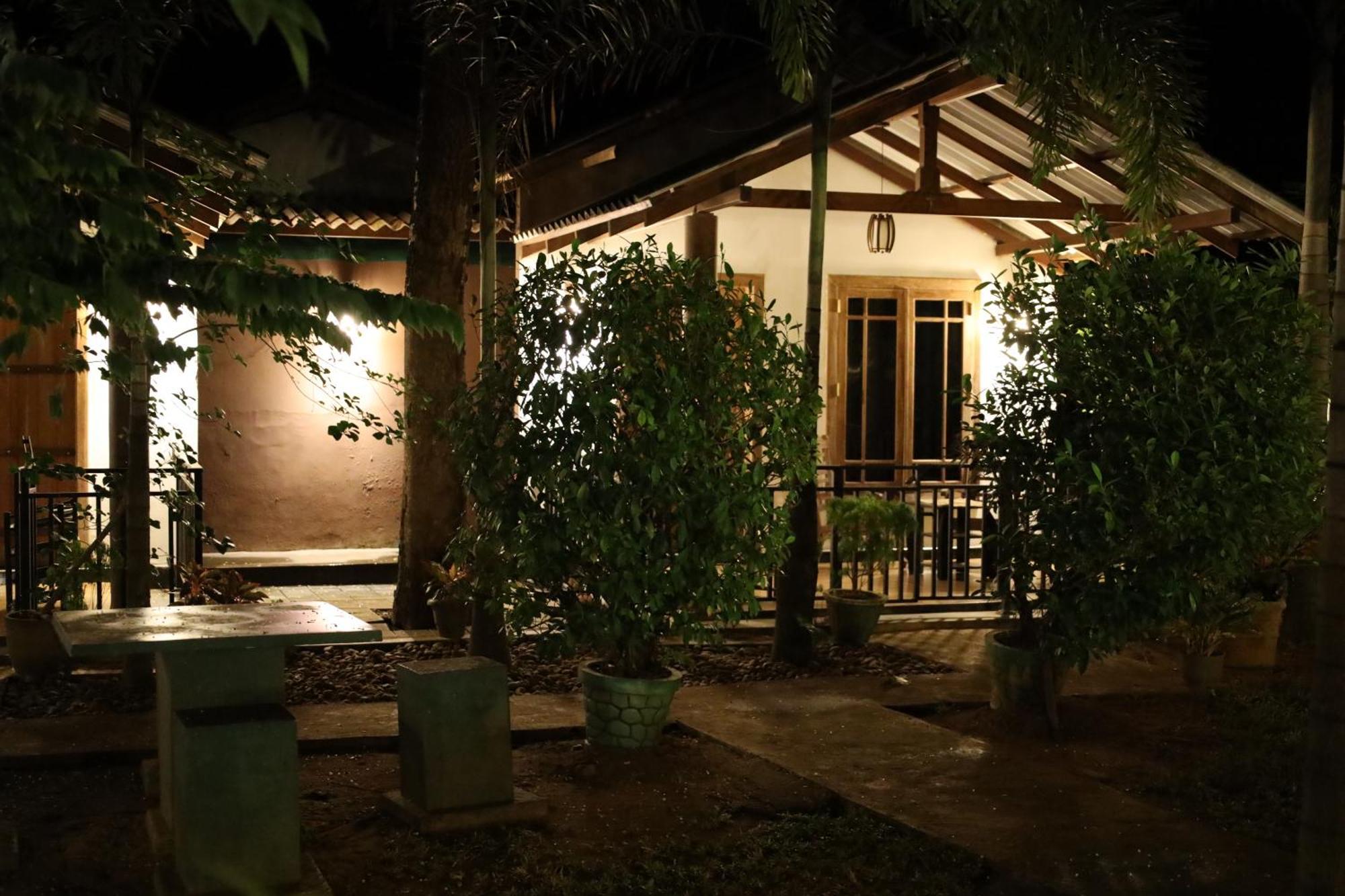 Max Safari Villa 우다왈라웨 외부 사진
