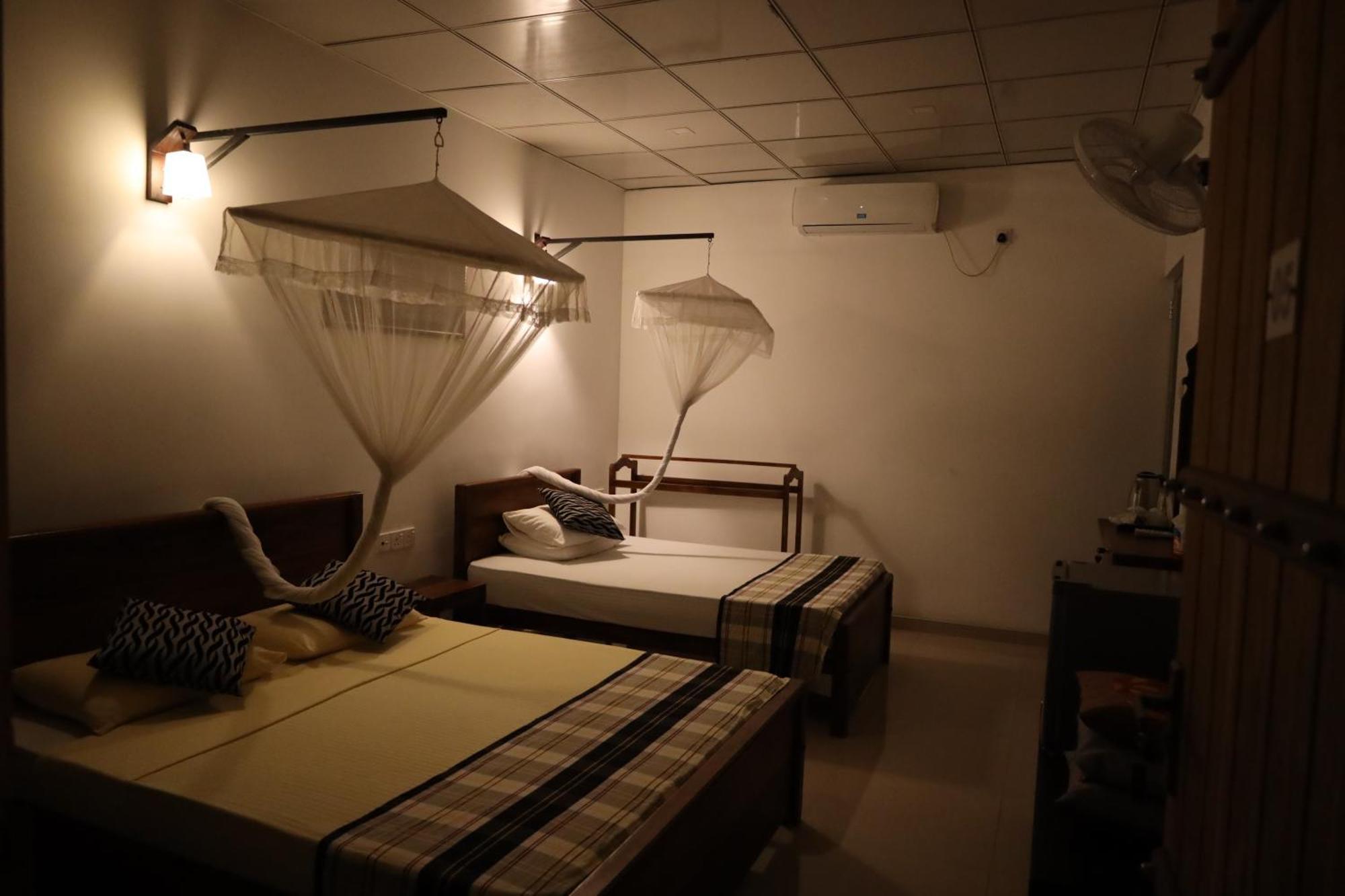 Max Safari Villa 우다왈라웨 외부 사진